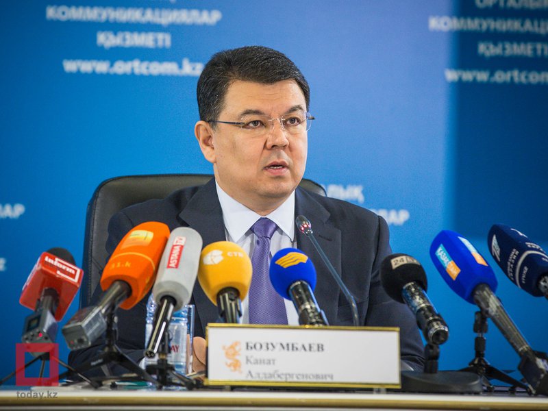 Казахстан может рассмотреть возможность экспорта нефти через территорию Азербайджана