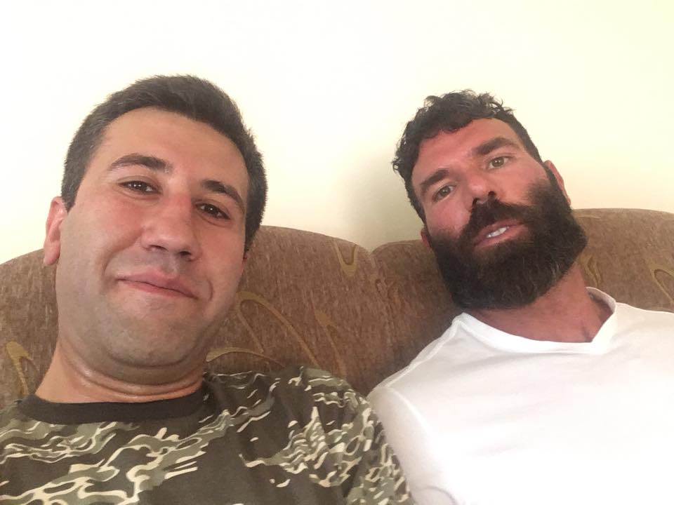 Дэн Билзерян отправился в Карабах на вертолете ВВС Армении вместе с сыном Кочаряна