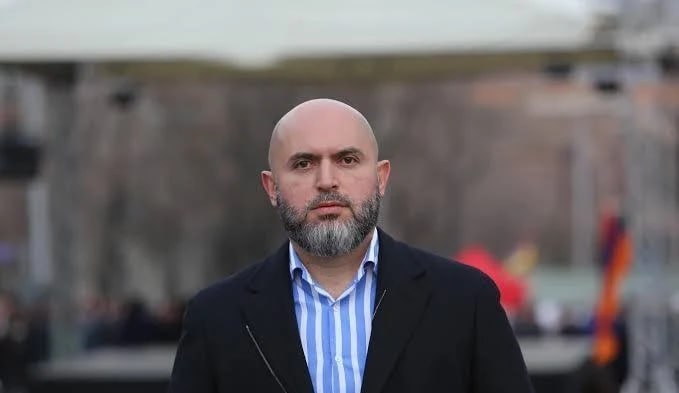 Армена Ашотяна перевели под домашний арест