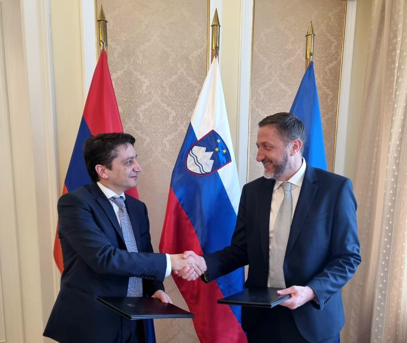 Министр финансов Армении Ваге Ованнисян укрепляет сотрудничество со Словенией