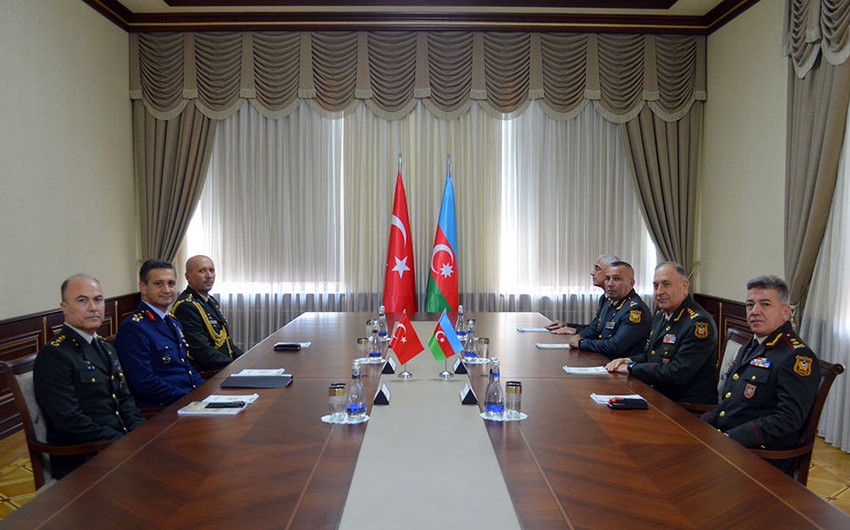Азербайджан и Турция обсудили перспективы укрепления связей в области военной разведки