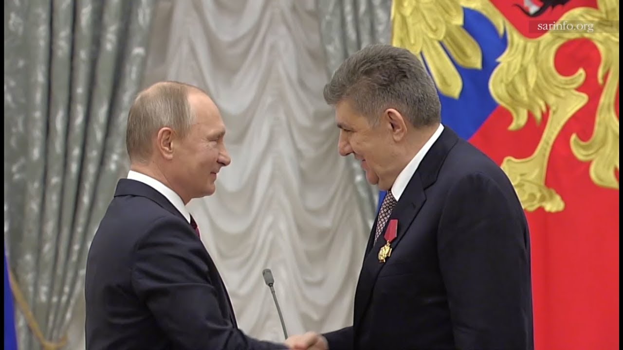 Владимир Путин наградил Ара Абрамяна высшей наградой