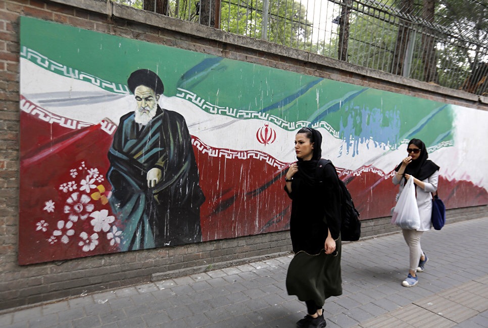 В Иране назвали условия для начала переговоров с США - снятие санкций 