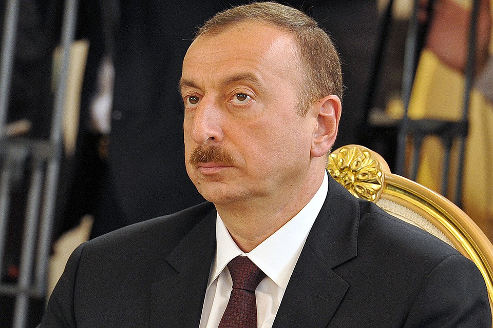 Баку, Тбилиси и Анкара углубят сотрудничество в сфере обороны: Алиев утвердил документ