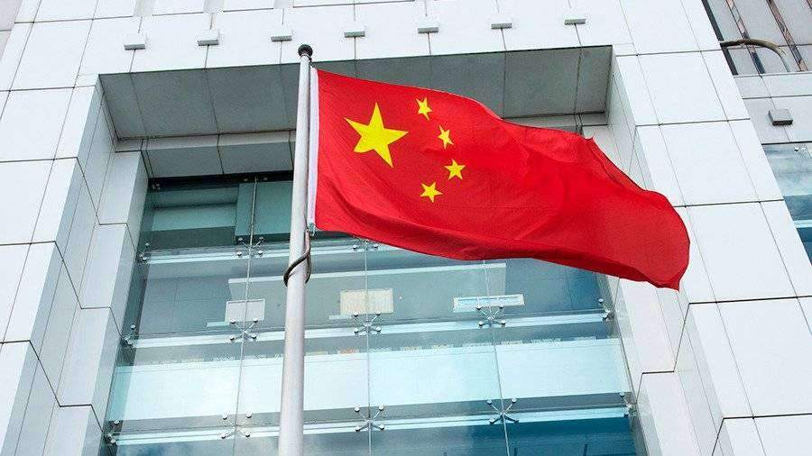 Китай упростит выдачу деловых, учебных и гостевых виз иностранцам