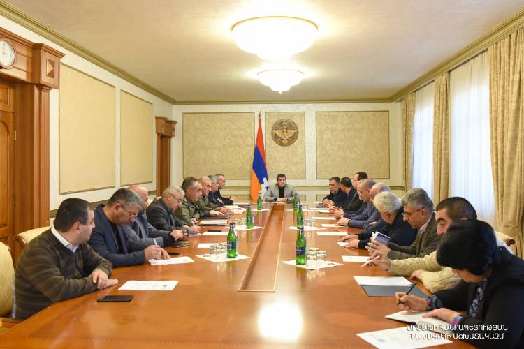 Արայիկ Հարությունյանի նախագահությամբ հրավիրվել է Անվտանգության խորհրդի ընդլայնված նիստ