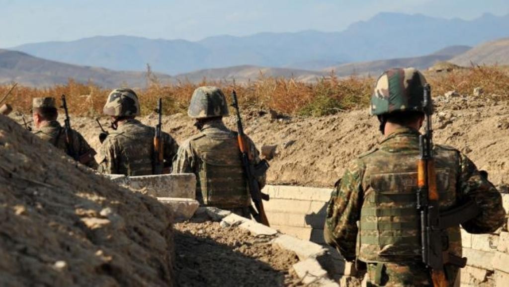 Степанакерт: Армия обороны НКР ответными действиями пресекла наступление ВС Азербайджана