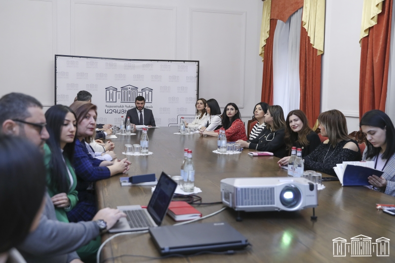 Подписан документ по организации коммуникации через платформы социальных медиа НС Армении
