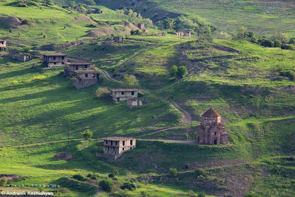 Пашинян: Армения рассматривает вопрос анклавов как неизбежный