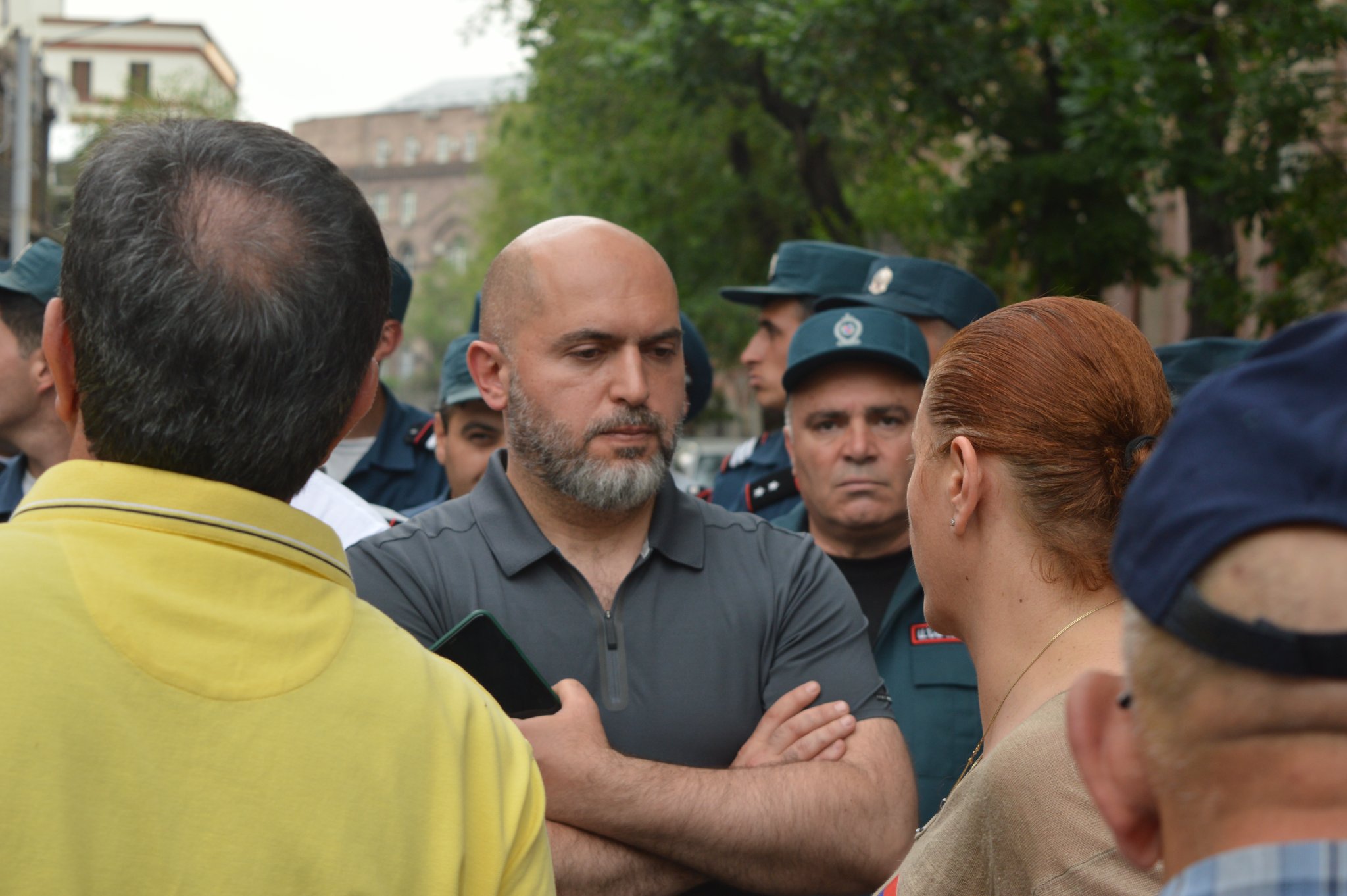 У здания Генпрокуратуры прошла акция в поддержку Армена Ашотяна