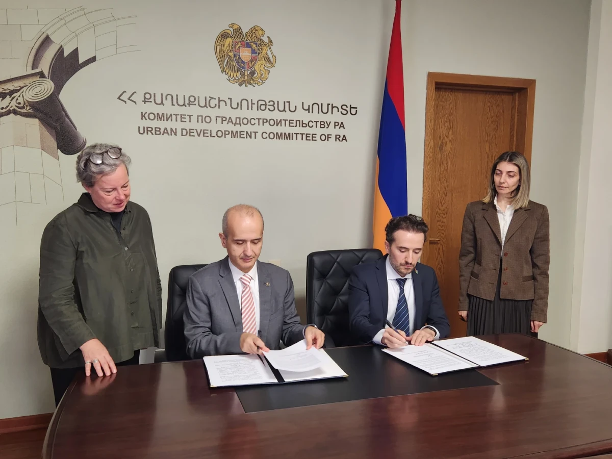 Комитет по градостроительству и ООН-Хабитат подписали меморандум о сотрудничестве