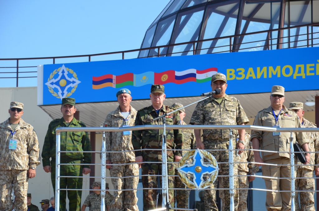 Около 1115 военнослужащих и 300 единиц техники: военные учения ОДКБ пройдут на Урале