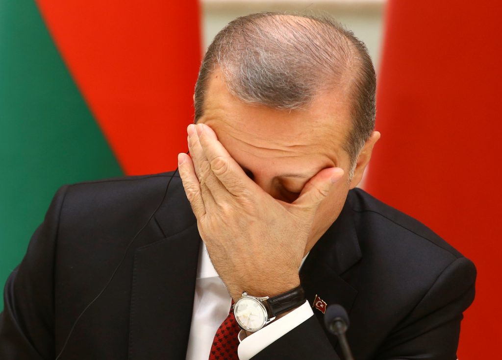 Эксперты МГИМО прогнозируют серьёзные проблемы для Эрдогана в 2022 году 