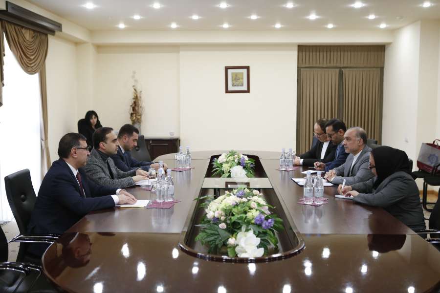 Посол Ирана отметил заинтересованность иранских компаний в инвестициях в Ереван