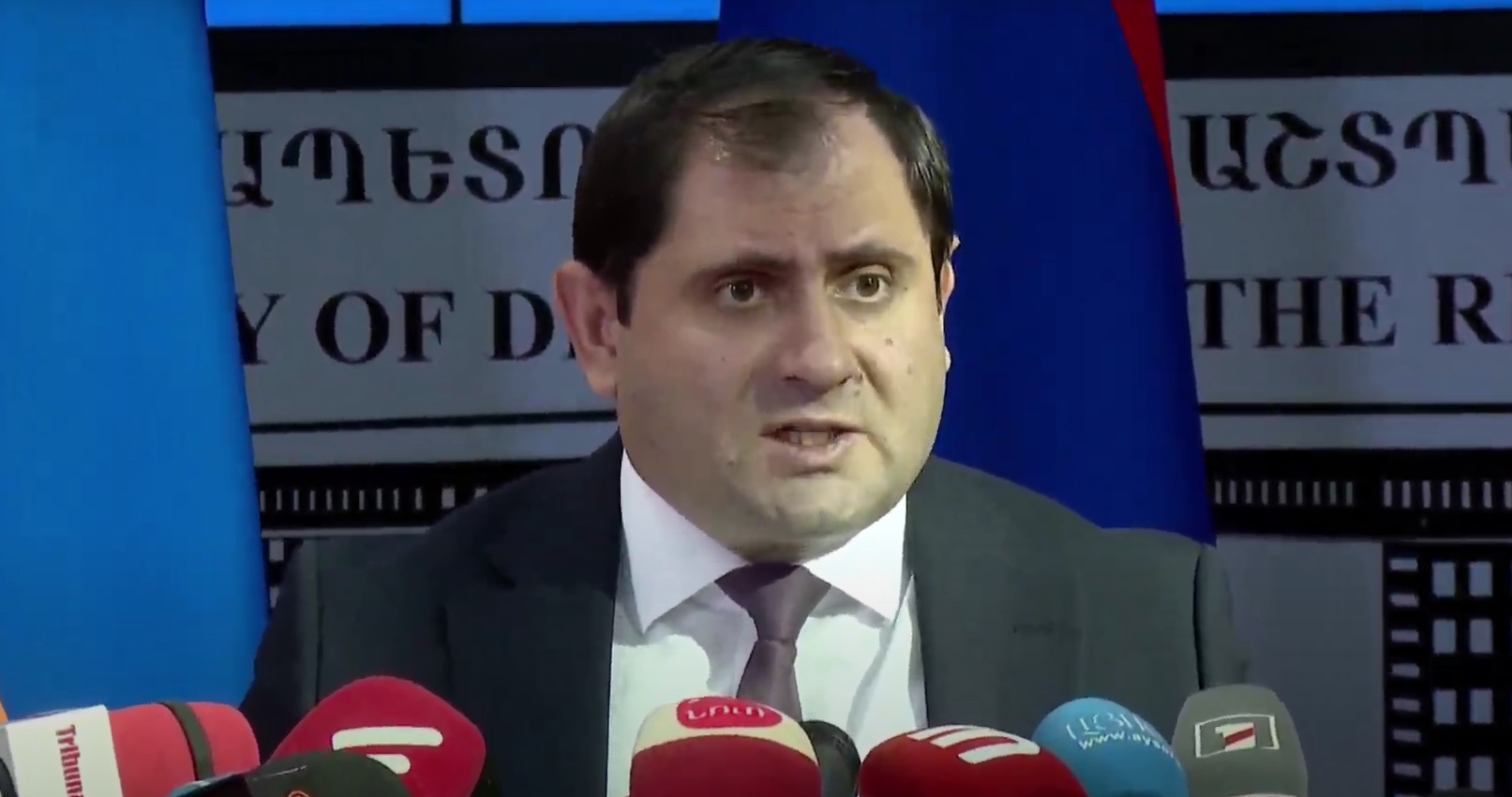 Զինծառայողները կունենան 21-30 օր արձակուրդ. Պապիկյան