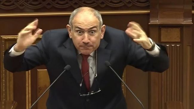 «Турецкий марш над Святым Эчмиадзином»: ждет ли Армению «кровавое воскресенье»?