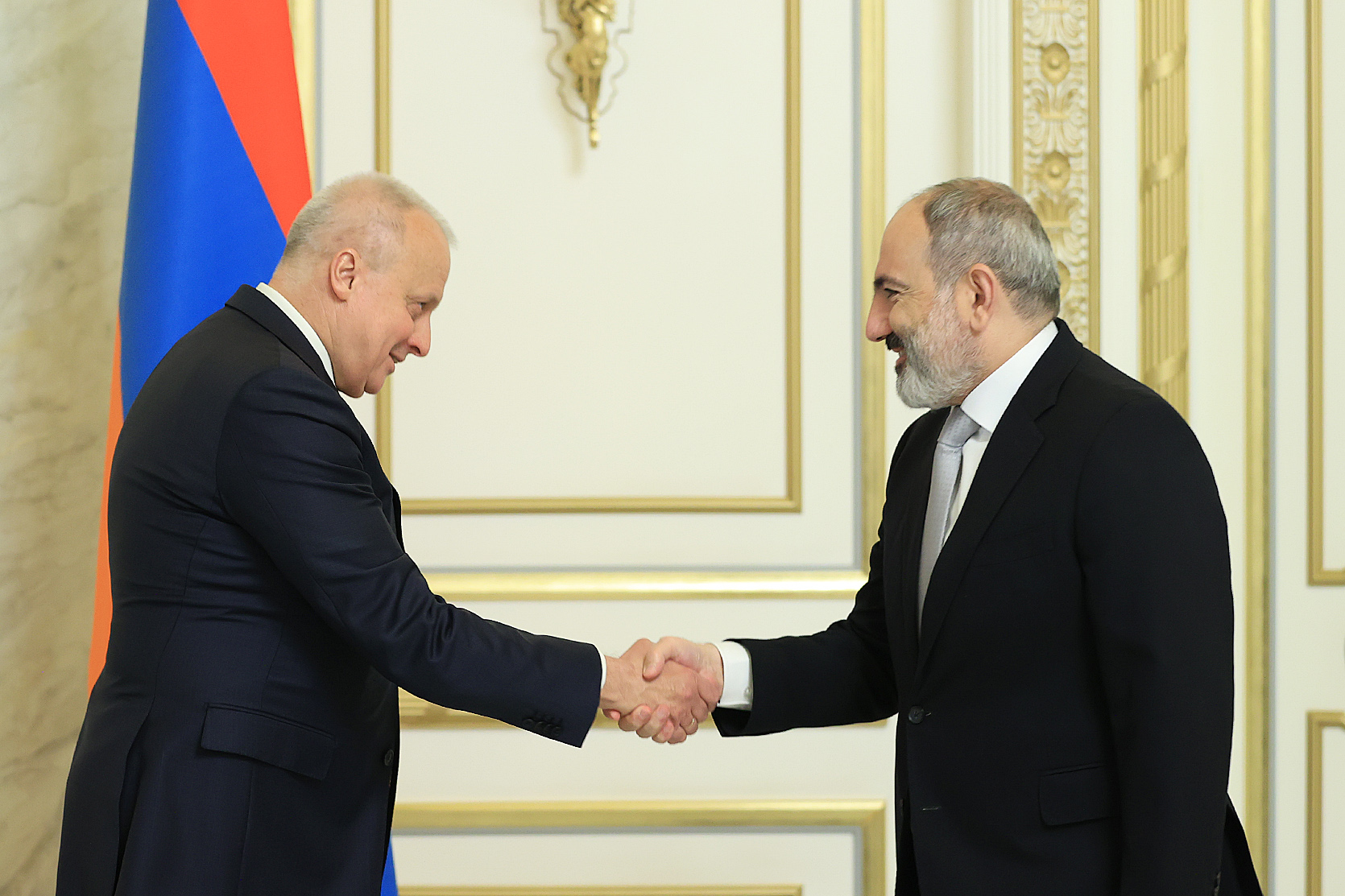 Пашинян и Копыркин обсудили широкий спектр вопросов 