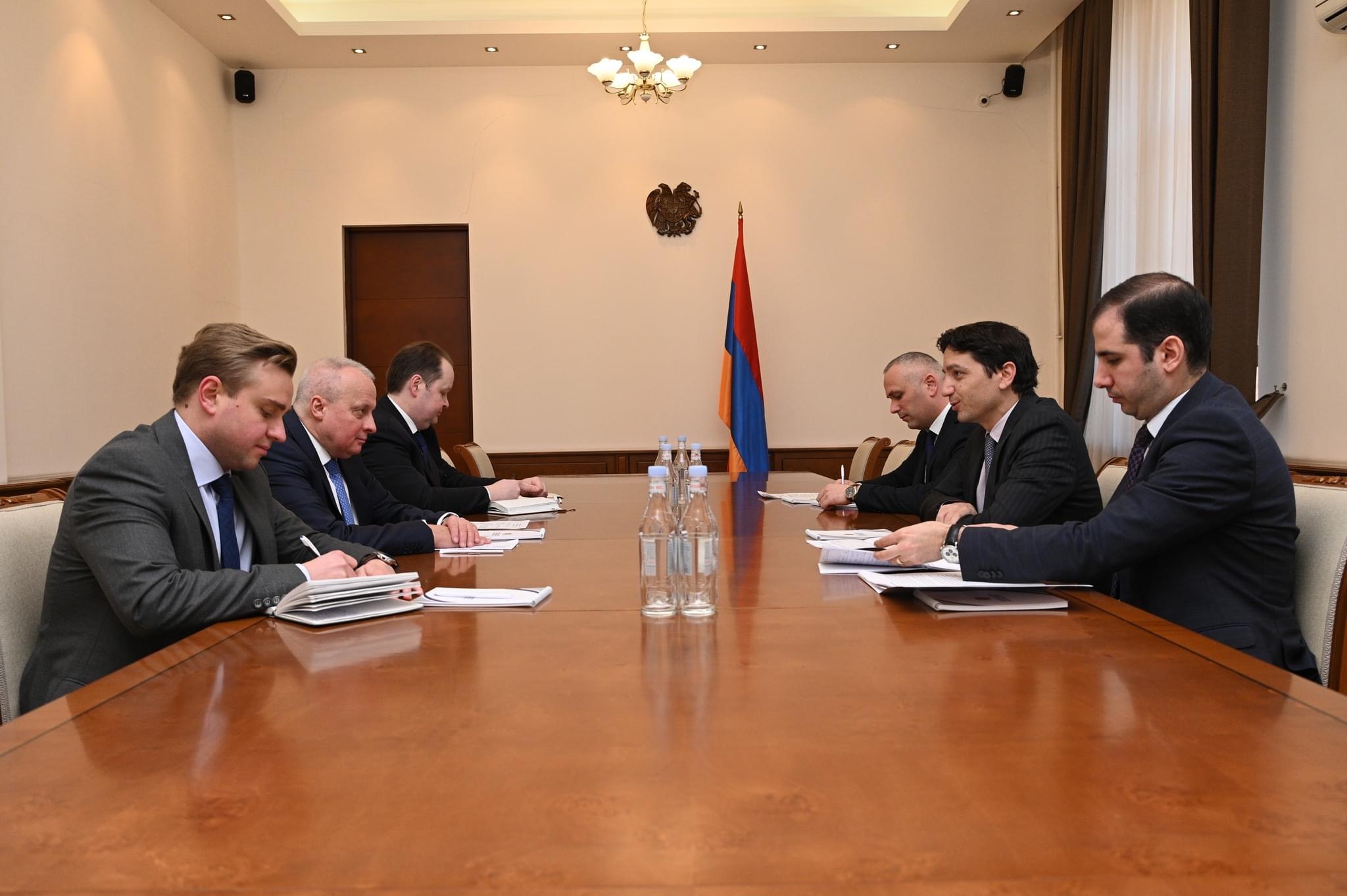 Министр финансов Армении обсудил сотрудничество с РФ с послом Копыркиным