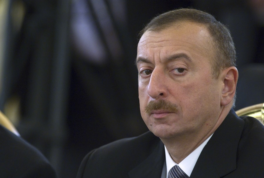 Алиев в очередной раз пожаловался на военно-техническую помощь России Армении