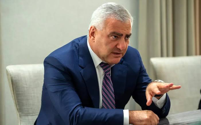 Следователи предъявили Самвелу Карапетяну новое обвинение экономического характера