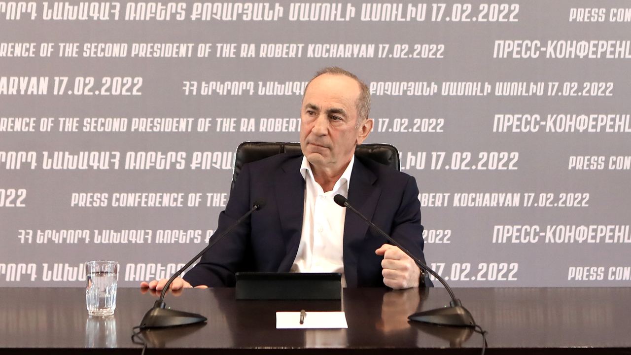 Кочарян призывает не ждать военного вмешательства РФ в случае агрессии Баку