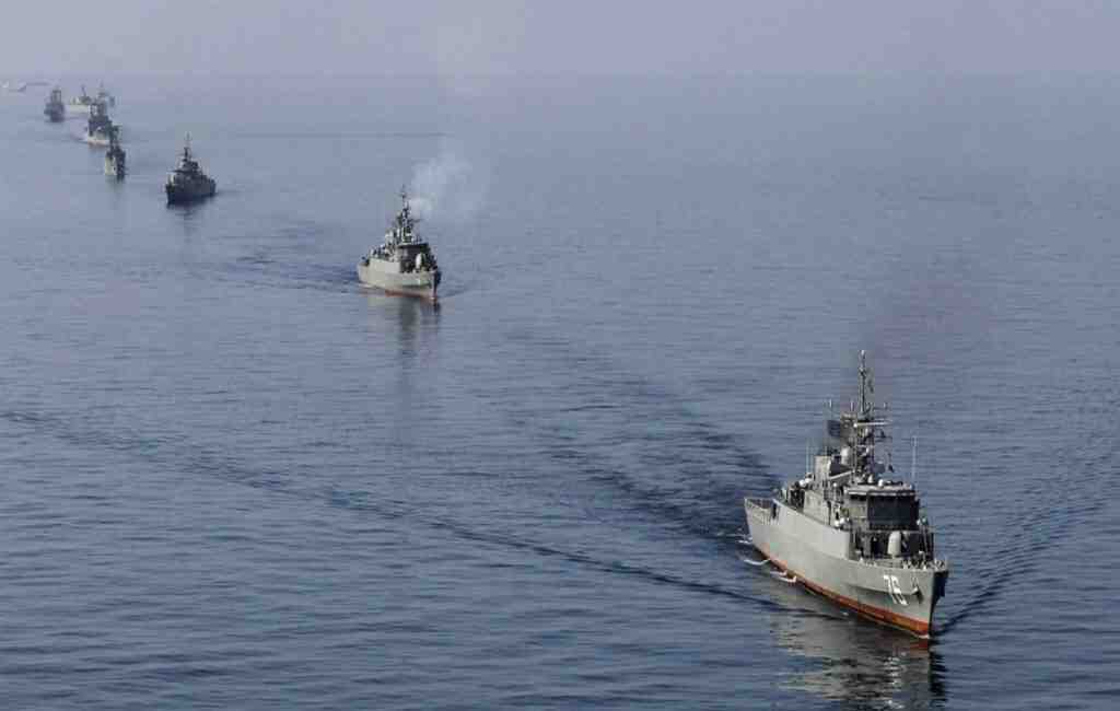 Иранские СМИ заподозрили США в нацеливании ракеты на корабль ВМС Ирана 