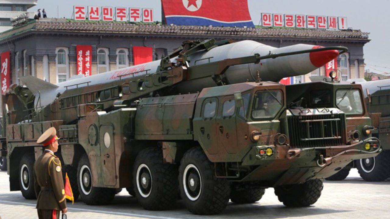Иран мог оказать помощь Северной Корее в развитии ядерного оружия: Telegraph