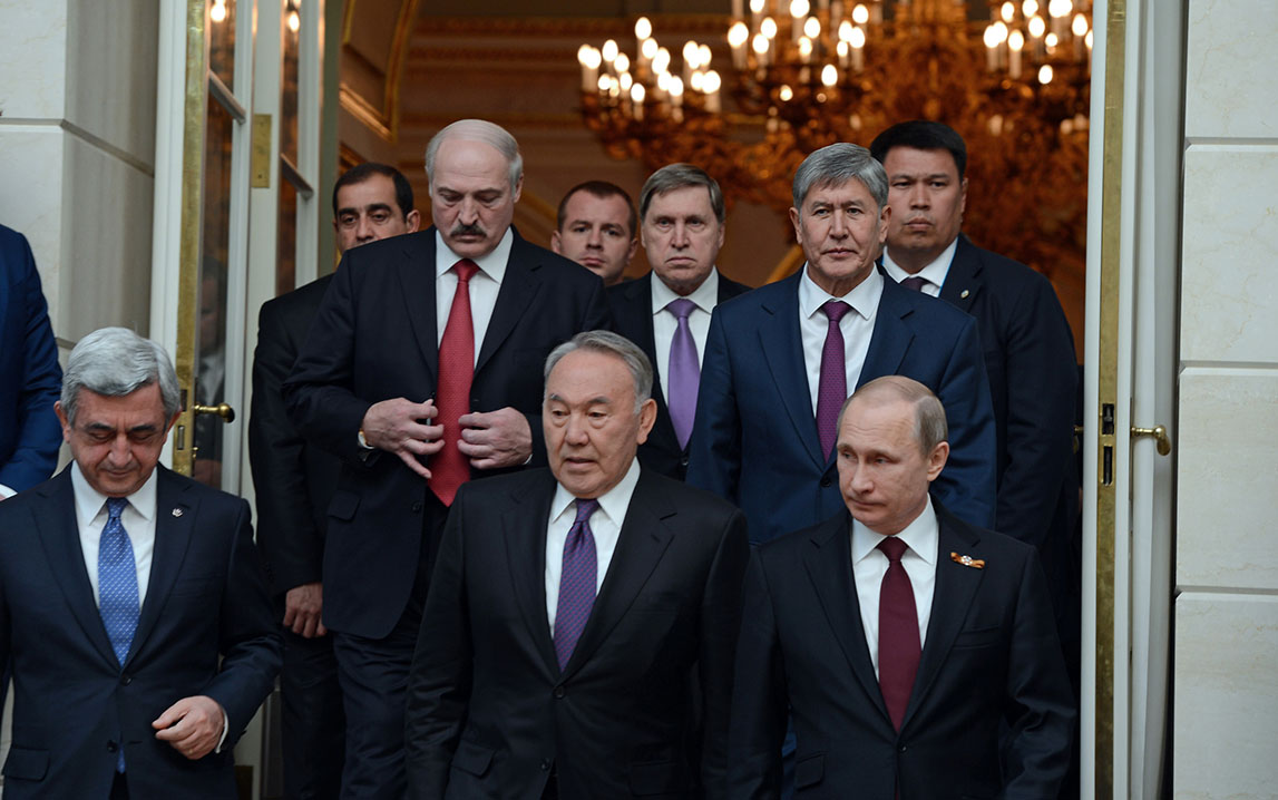 Путин: Совместные посты в ЕАЭС - это правильно