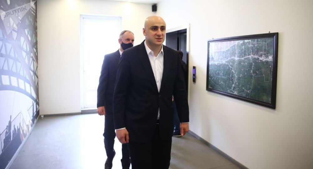 В Грузии спецназ задержал лидера партии Саакашвили 