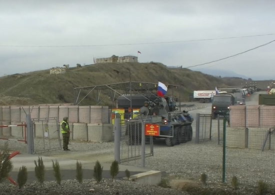 Миротворцы РФ на 27-и наблюдательных постах обеспечивают контроль обстановки в Карабахе