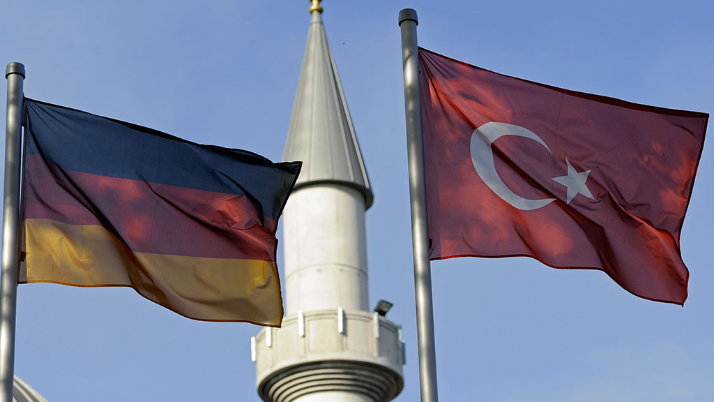 Немецкие политики призвали к прекращению переговоров о вступлении Турции в ЕС