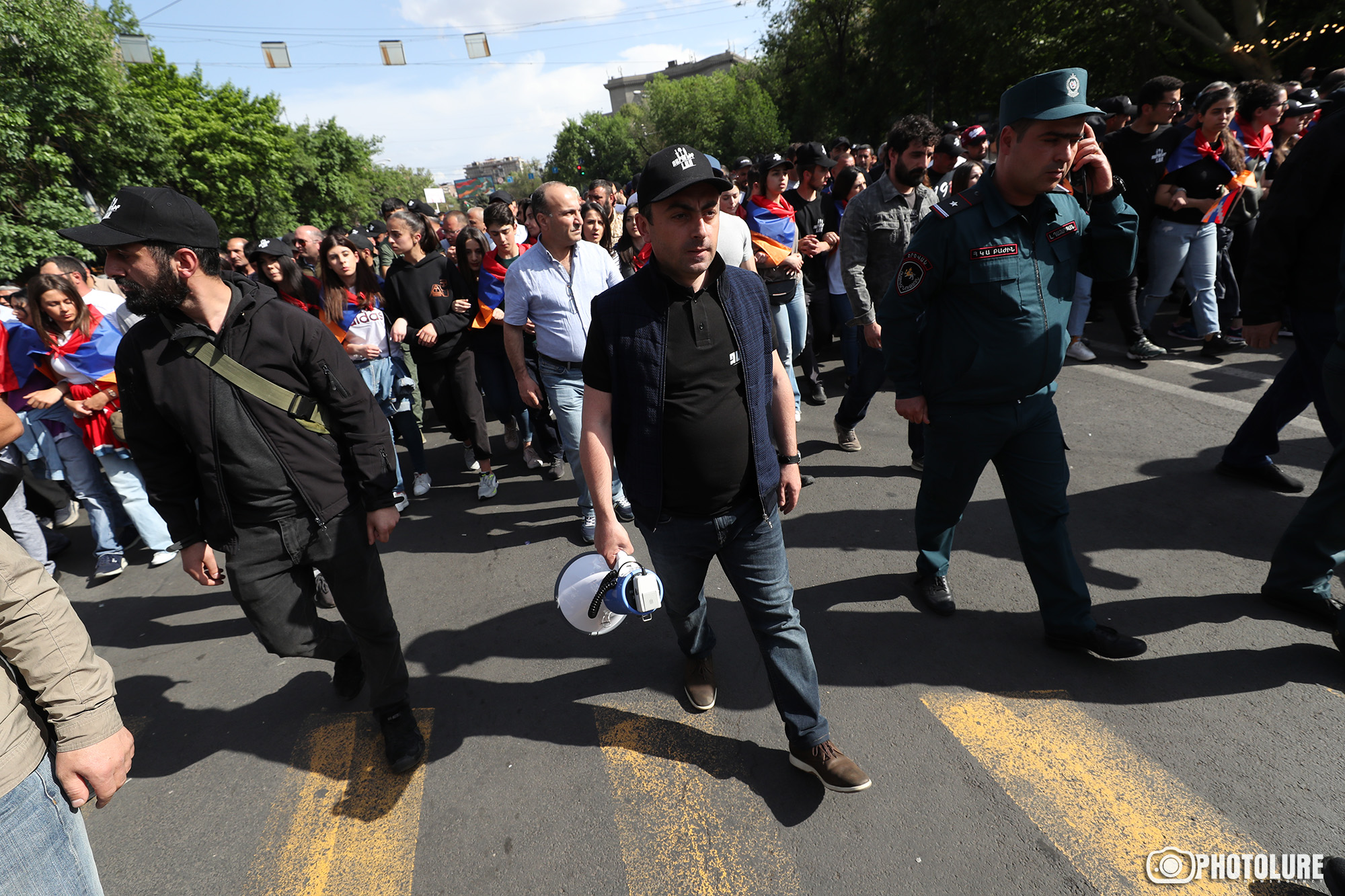 День четвертый: в Ереване продолжаются акции неповиновения