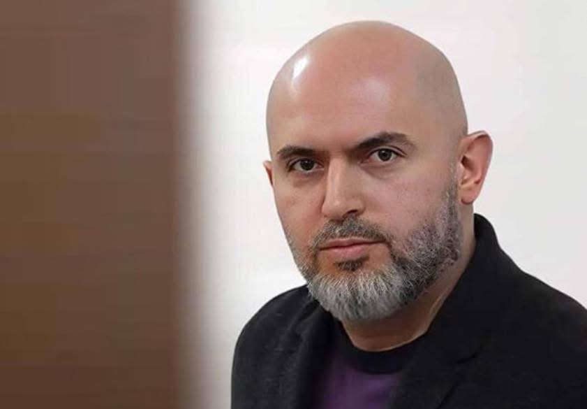 Армену Ашотяну изменили домашний арест на административный надзор